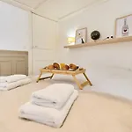 Daire Perchoir, Cathedral, Hypercenter, Air Conditioned *