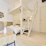 Perchoir, Cathedral, Hypercenter, Air Conditioned