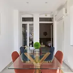 Daire Perchoir, Cathedral, Hypercenter, Air Conditioned